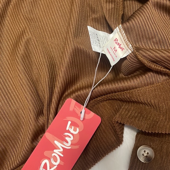 3/$30 NWT Shirt jacket brown ribbed medium - Picture 6 of 6